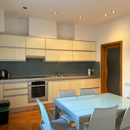 Centar 1 Apartman Károlyváros Kültér fotó